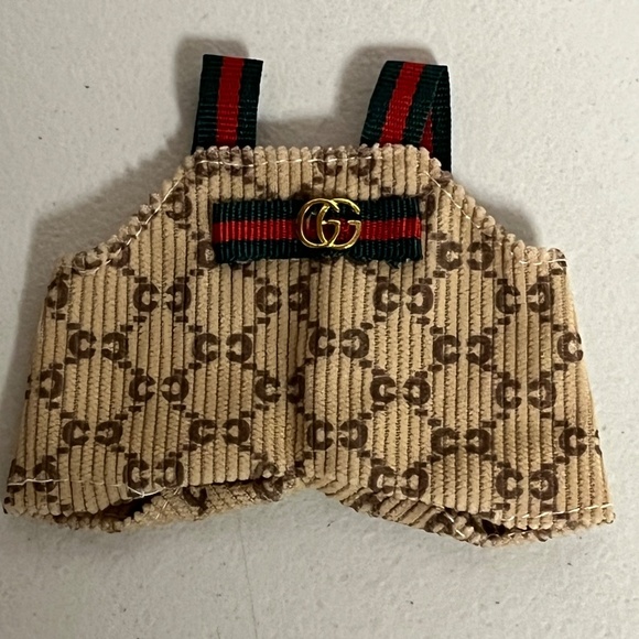 Designer Overalls Bucket Hat 2 Piece Outfit For Labubu Tan Red Green - Picture 4 of 5